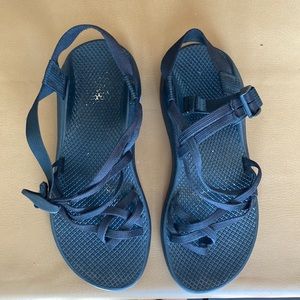 Chaco Black Double toe Strap